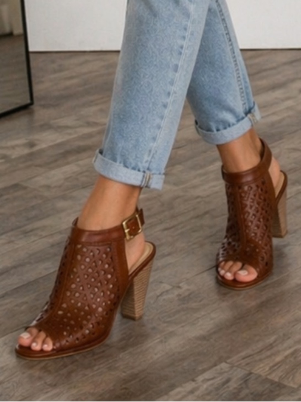 CL by Laundry Brown Cutout Slingback Sandals